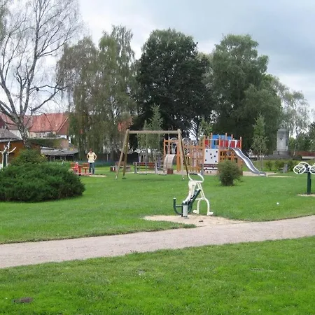 Сasa de vacaciones Magnificent Holiday House By Lake Kummerow