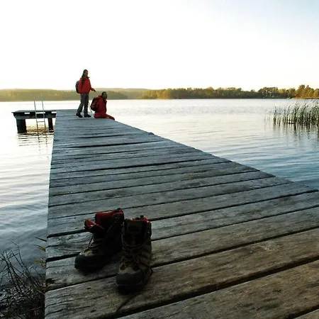 Magnificent Holiday House By Lake Kummerow Сasa de vacaciones *